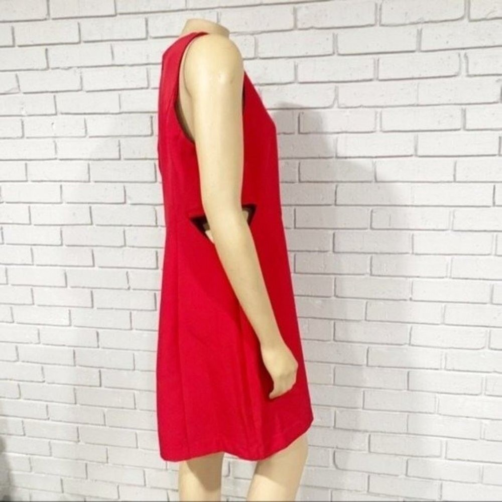 Anthropologie Red Sleeveless Side Cut Out Mini Shift Dress Round Neck Zip Back - Picture 12 of 13